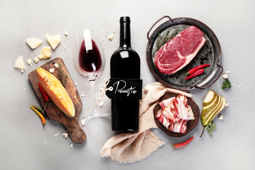 Primitivo: caratteristiche e abbinamenti del vino che ha conquistato il mondo Primitivo: caratteristiche e abbinamenti del vino che ha conquistato il mondo